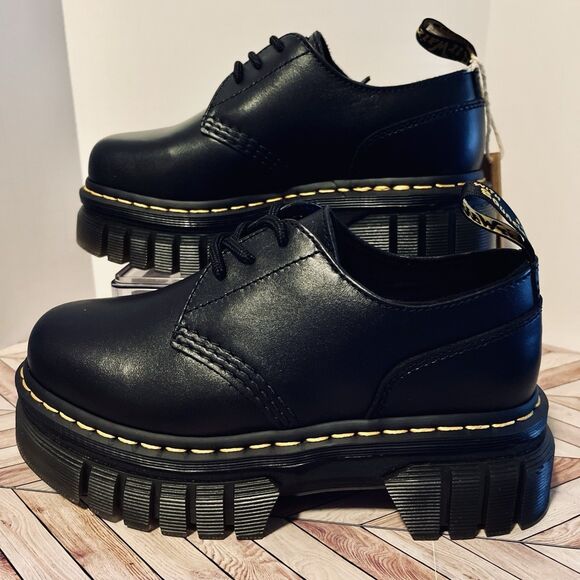 Dr. Martens Shoes - Dr Martens Audrick 3 Eye Women 6 Black Oxford Smooth Leather Shoes SoftWair